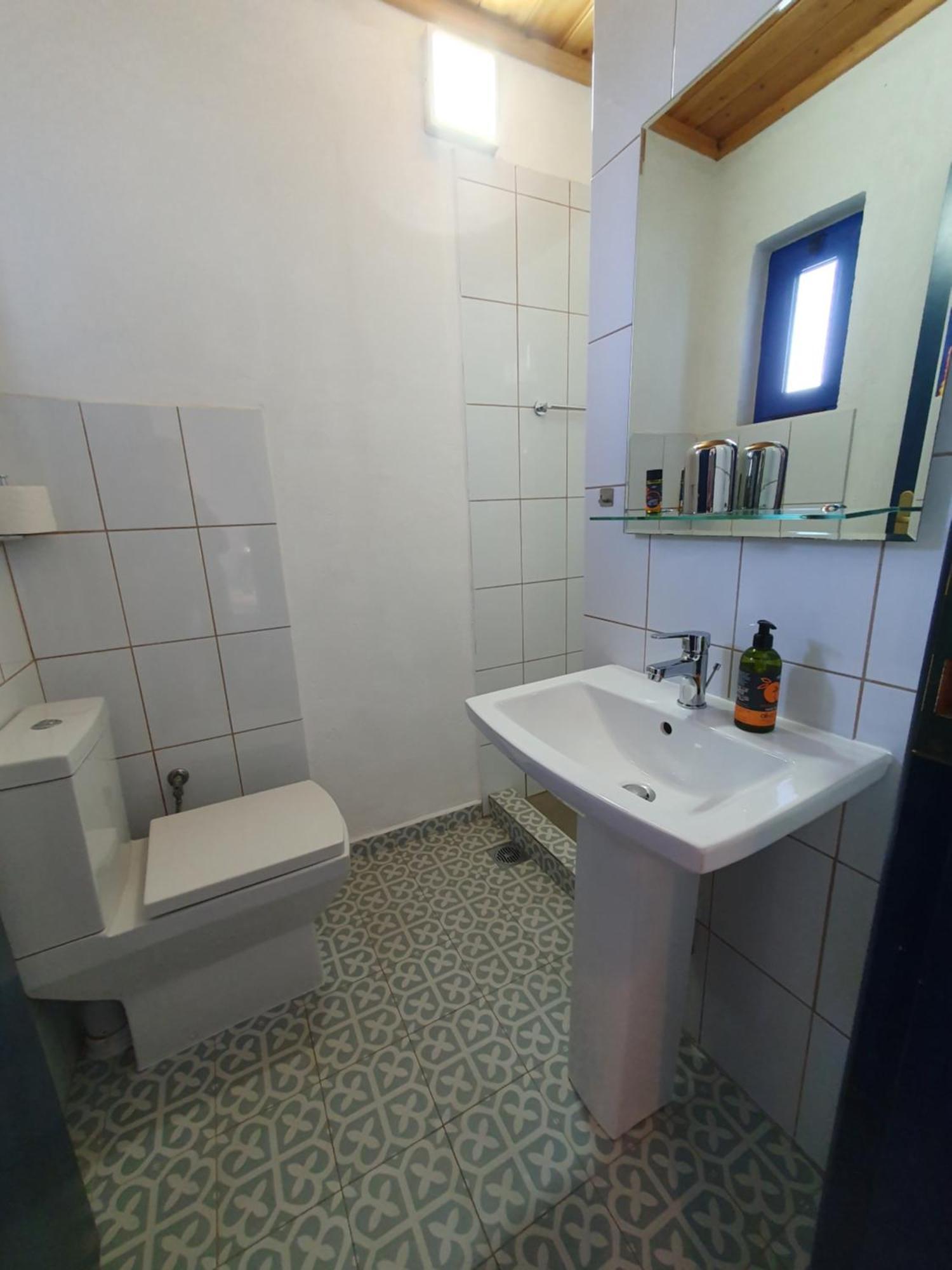 Babis & Popi Rooms And Studios فراكوكاستيلو المظهر الخارجي الصورة